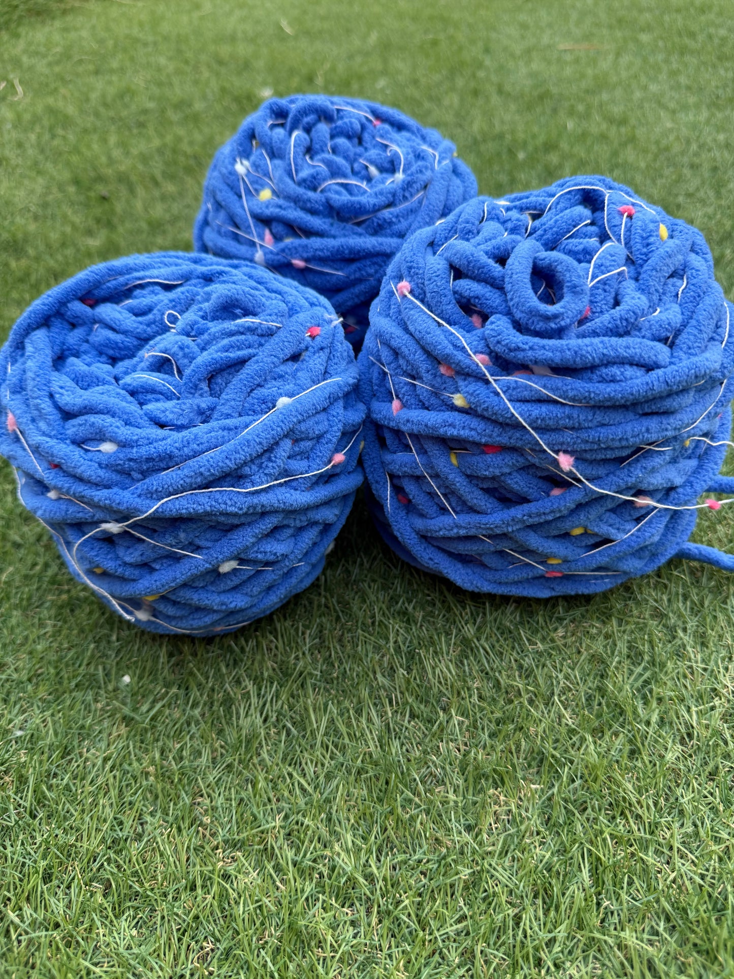 Chunky Chenille Yarn Bundle 🌈