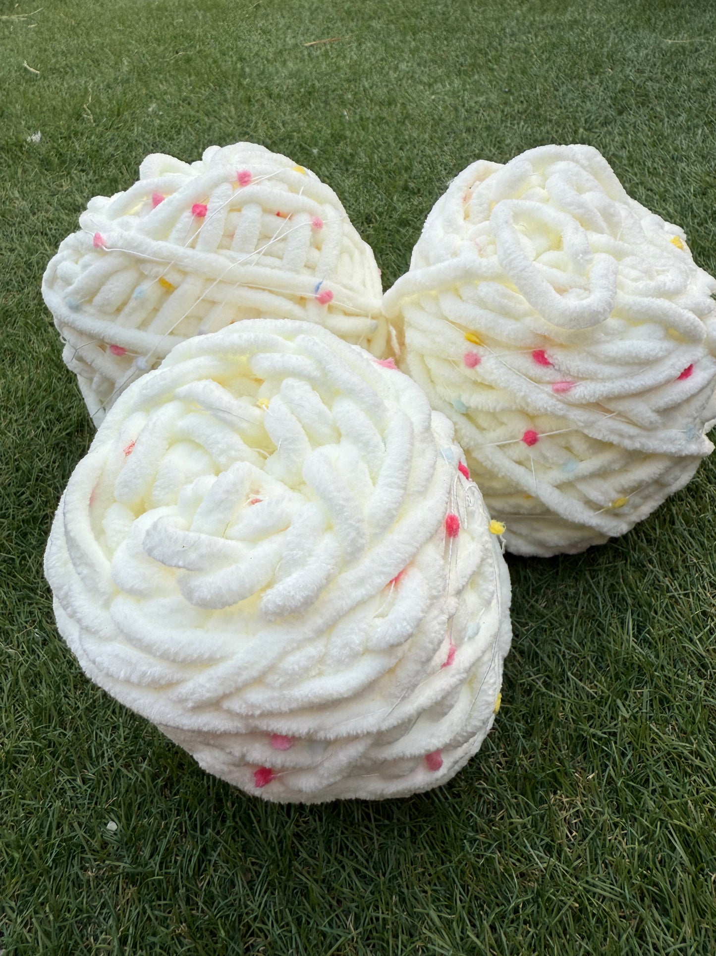 Chunky Chenille Yarn Bundle 🌈