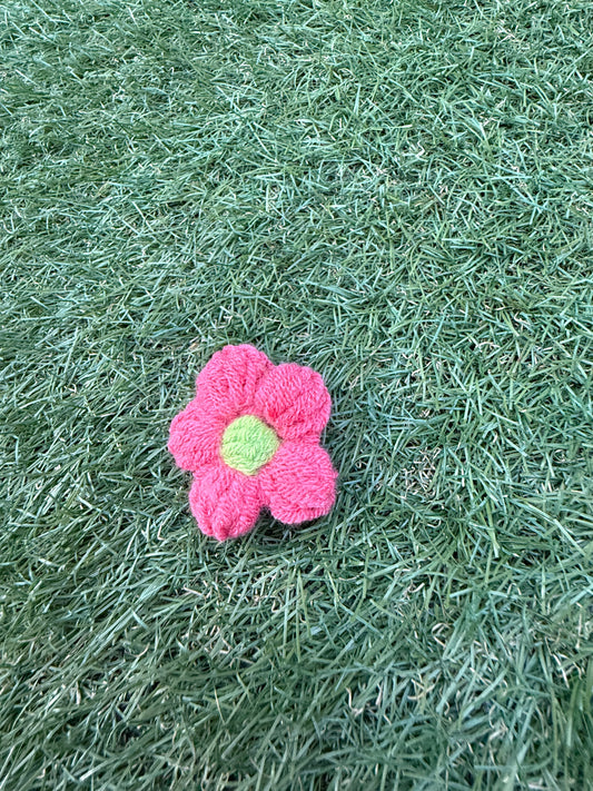 Handmade Crochet Flower Brooch 🌺